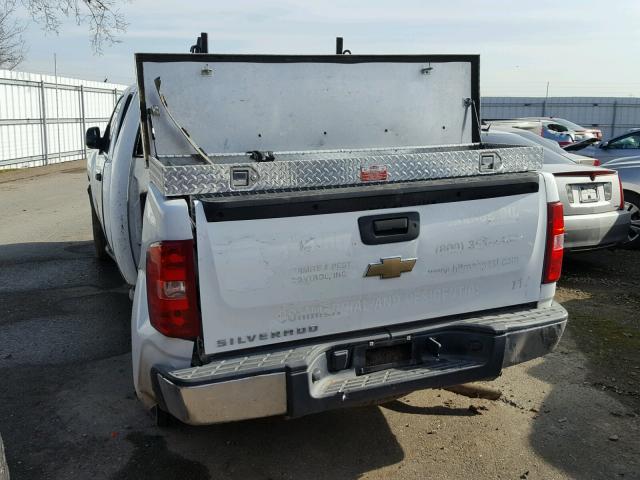 1GCEC19X09Z185713 - 2009 CHEVROLET SILVERADO WHITE photo 3