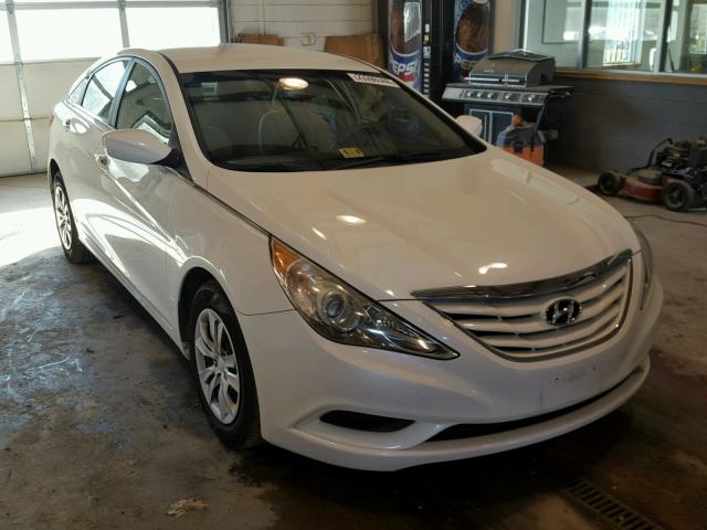 5NPEB4AC9CH376493 - 2012 HYUNDAI SONATA GLS WHITE photo 1