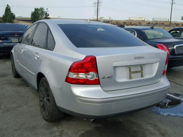 YV1MS682752077216 - 2005 VOLVO S40 T5 SILVER photo 3