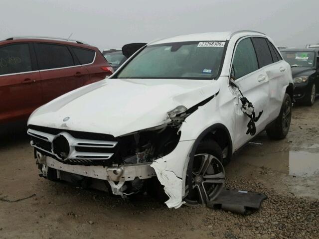 WDC0G4JB1GF077111 - 2016 MERCEDES-BENZ GLC 300 WHITE photo 2