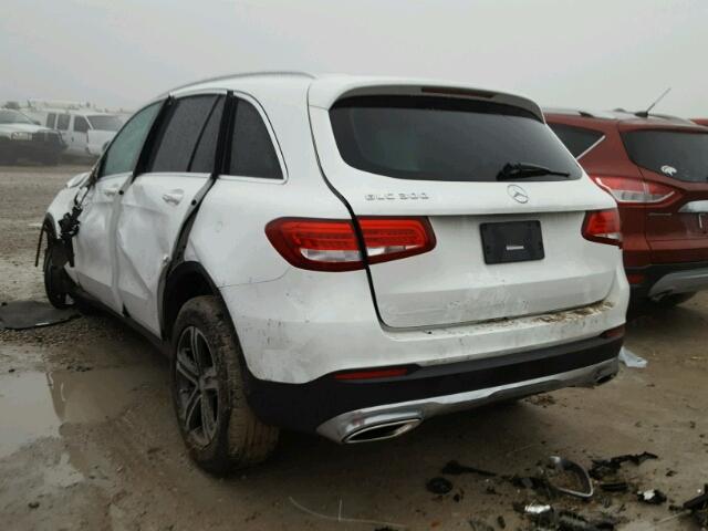 WDC0G4JB1GF077111 - 2016 MERCEDES-BENZ GLC 300 WHITE photo 3