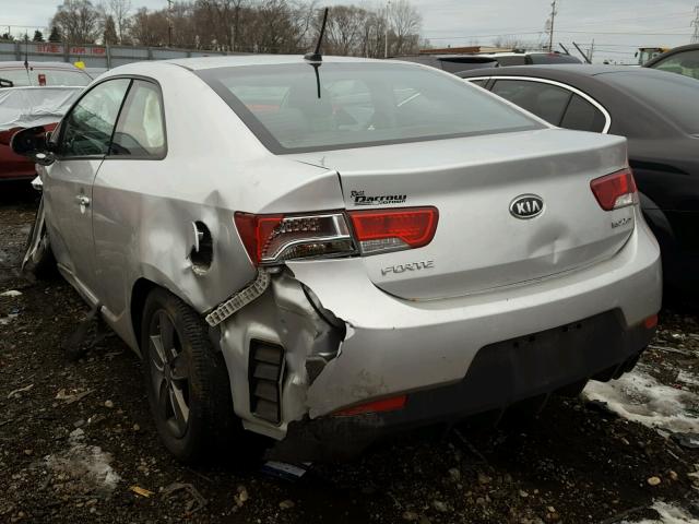 KNAFU6A2XC5506490 - 2012 KIA FORTE EX SILVER photo 3