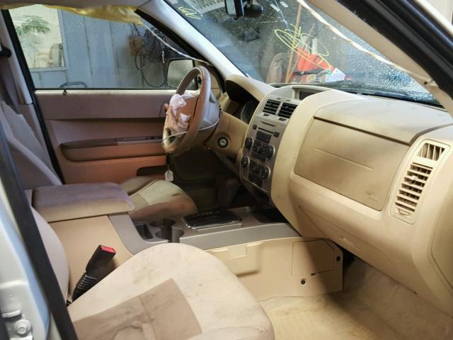 1FMCU93188KA18252 - 2008 FORD ESCAPE XLT BEIGE photo 5