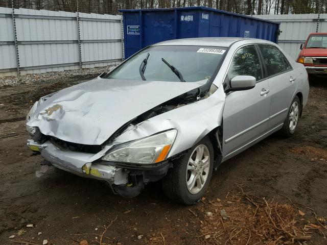 1HGCM563X7A118434 - 2007 HONDA ACCORD SE SILVER photo 2