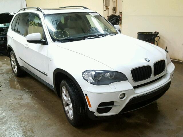 5UXZV4C54BL415796 - 2011 BMW X5 XDRIVE3 თეთრი ფოტო 1
