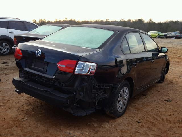 3VW2K7AJ1DM312430 - 2013 VOLKSWAGEN JETTA BASE BLACK photo 4