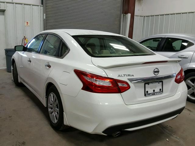 1N4AL3AP4HN345173 - 2017 NISSAN ALTIMA 2.5 WHITE photo 3