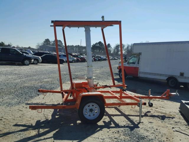 5F12S1619H1002066 - 2017 WANC ROAD SIGN ORANGE photo 6