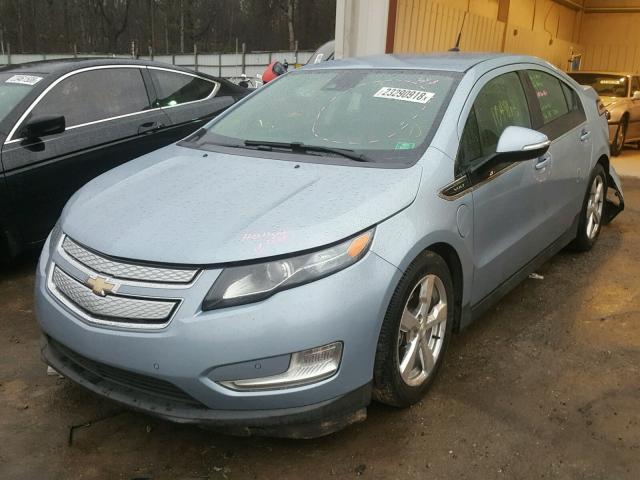 1G1RD6E46DU103375 - 2013 CHEVROLET VOLT BLUE photo 2