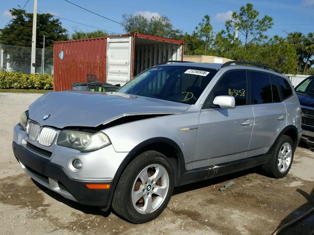 WBXPC93437WF12745 - 2007 BMW X3 3.0SI SILVER photo 2