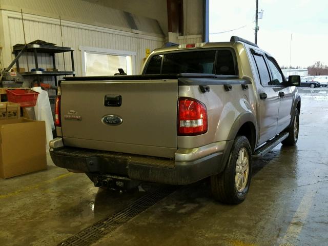 1FMEU31E98UA08832 - 2008 FORD EXPLORER S GRAY photo 4