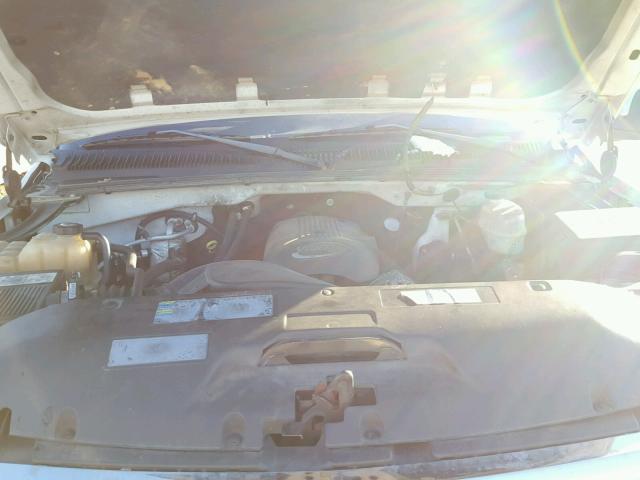 1GTHK29U83E175005 - 2003 GMC SIERRA K25 WHITE photo 7