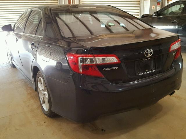 4T1BF1FK2DU253868 - 2013 TOYOTA CAMRY L BLACK photo 3