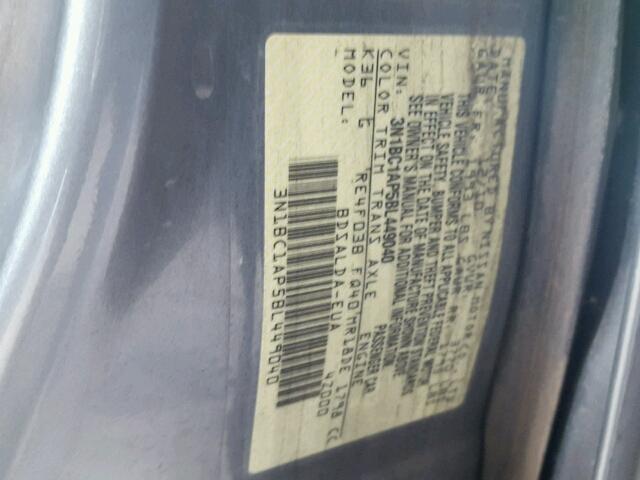 3N1BC1AP5BL449040 - 2011 NISSAN VERSA S GRAY photo 10