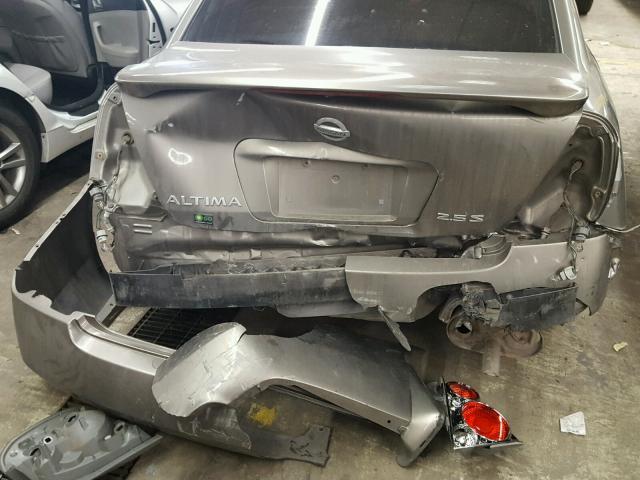 1N4AL11E55N922159 - 2005 NISSAN ALTIMA S SILVER photo 9