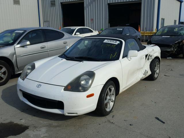 JTDFR3201Y0009087 - 2000 TOYOTA MR2 SPYDER WHITE photo 2