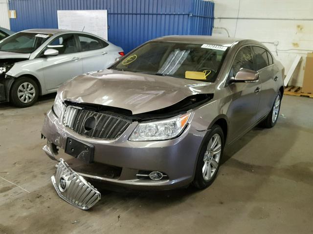 1G4GC5GG8AF174334 - 2010 BUICK LACROSSE C GRAY photo 2