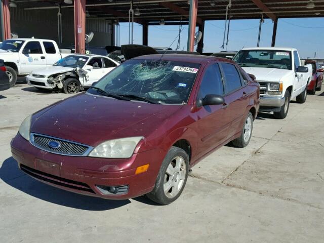 1FAHP34N17W143493 - 2007 FORD FOCUS ZX4 BURGUNDY photo 2