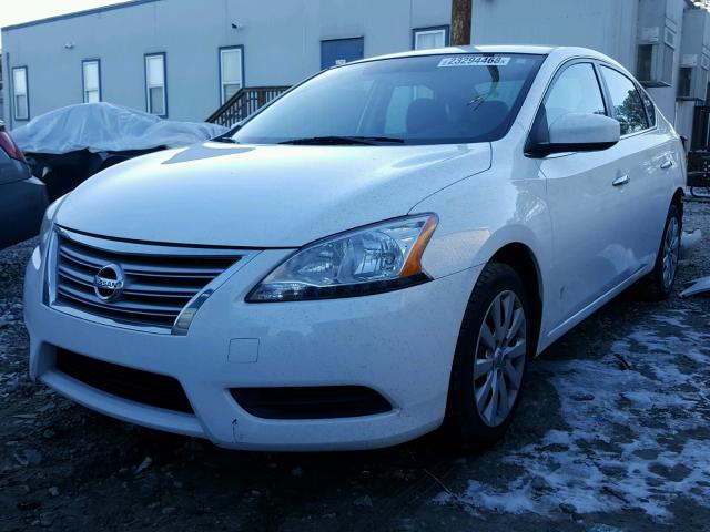 3N1AB7AP7FY253546 - 2015 NISSAN SENTRA S WHITE photo 2