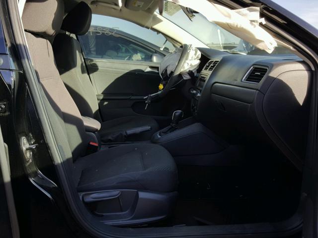 3VW2K7AJ2EM438104 - 2014 VOLKSWAGEN JETTA BASE BLACK photo 5