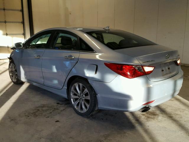 5NPEC4ABXCH333592 - 2012 HYUNDAI SONATA SE SILVER photo 3