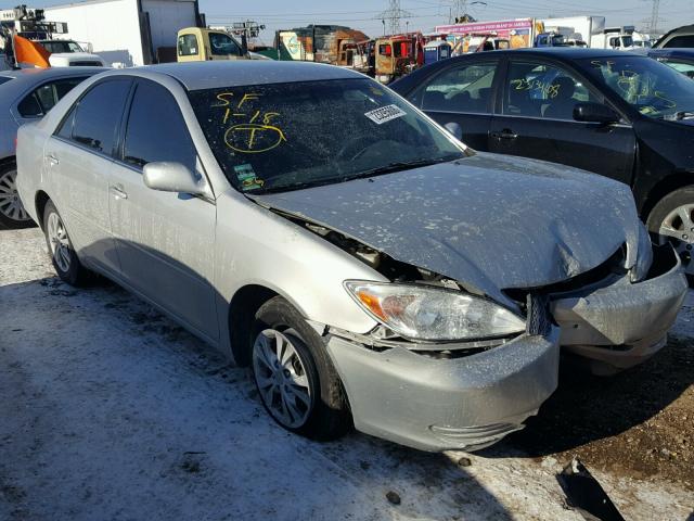 4T1BF32K84U569860 - 2004 TOYOTA CAMRY LE SILVER photo 1