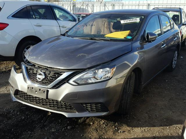 3N1AB7AP1HL641128 - 2017 NISSAN SENTRA S GRAY photo 2