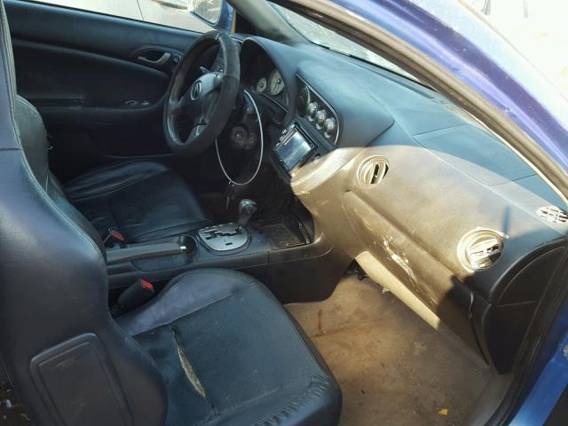 JH4DC54895S011658 - 2005 ACURA RSX BLUE photo 5