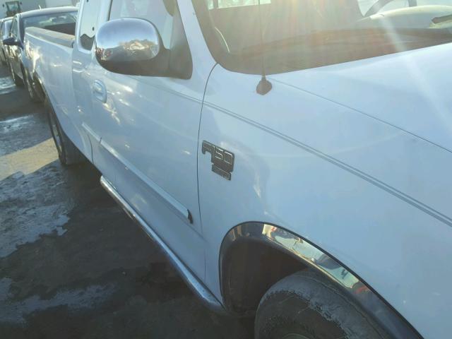 1FTRX17W8XNA75545 - 1999 FORD F150 WHITE photo 9