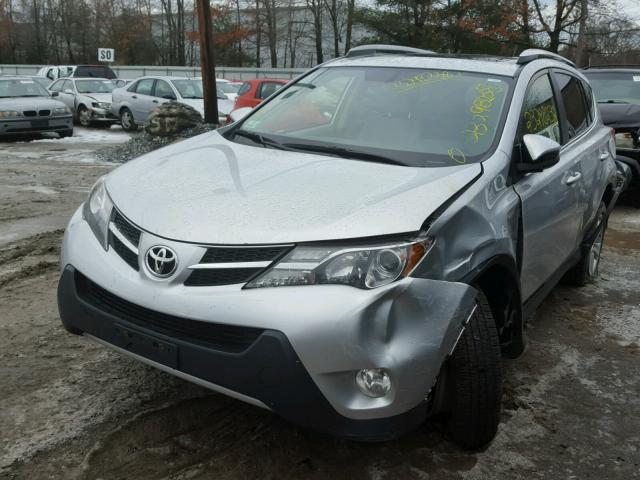 JTMRFREV0D5005402 - 2013 TOYOTA RAV4 XLE SILVER photo 2