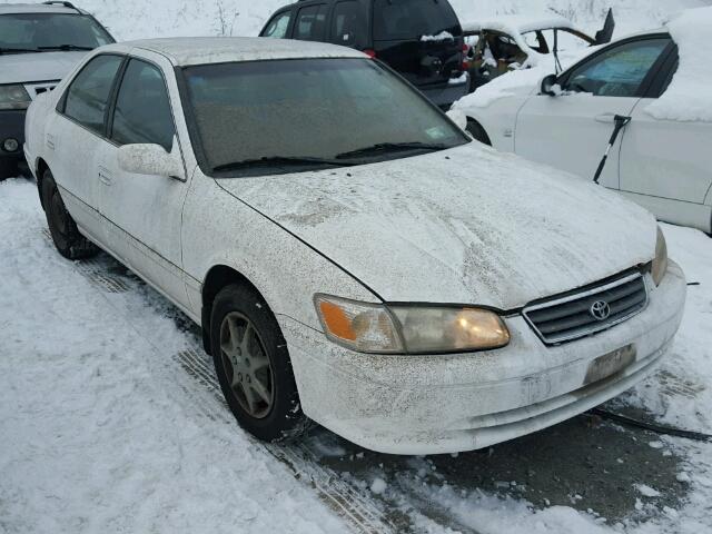 JT2BF22K7Y0238479 - 2000 TOYOTA CAMRY CE WHITE photo 1