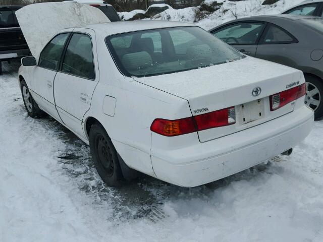 JT2BF22K7Y0238479 - 2000 TOYOTA CAMRY CE WHITE photo 3