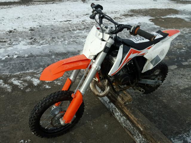 VBKMRA235HM031400 - 2017 KTM 50 / 65 SX ORANGE photo 2