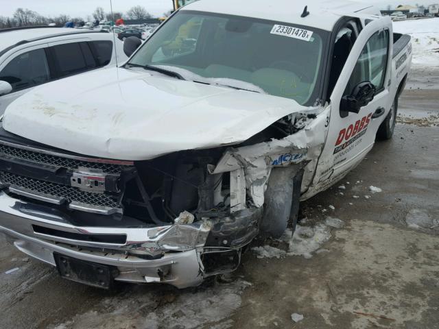 3GCPCREA5CG222450 - 2012 CHEVROLET SILVERADO WHITE photo 9