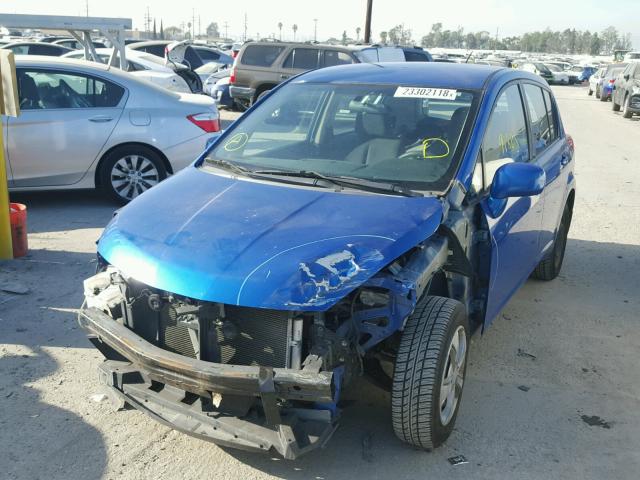 3N1BC13E67L438356 - 2007 NISSAN VERSA S BLUE photo 2