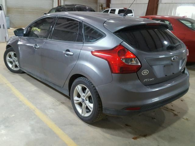 1FADP3K22DL372754 - 2013 FORD FOCUS SE GRAY photo 3
