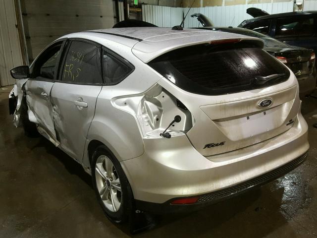 1FADP3K25EL186336 - 2014 FORD FOCUS SE SILVER photo 3