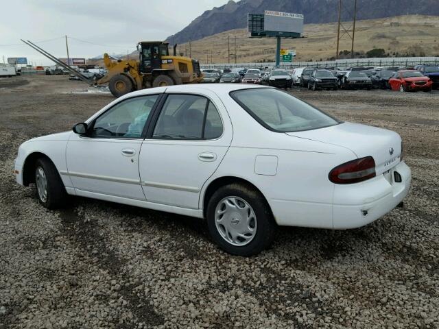 1N4BU31D8TC187495 - 1996 NISSAN ALTIMA XE WHITE photo 3