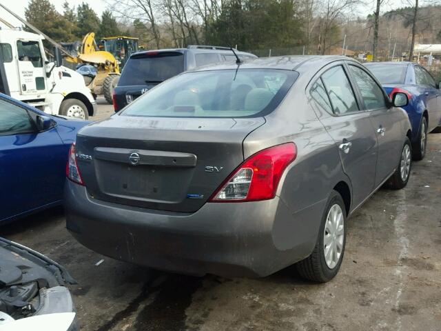 3N1CN7AP8CL867692 - 2012 NISSAN VERSA S GRAY photo 4