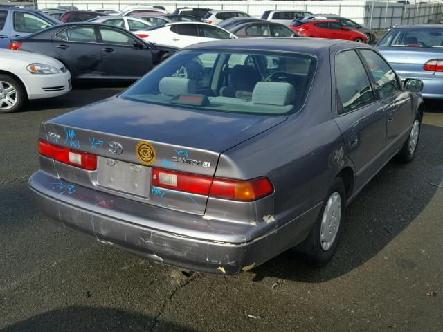 4T1BG22K5XU512916 - 1999 TOYOTA CAMRY CE GRAY photo 4