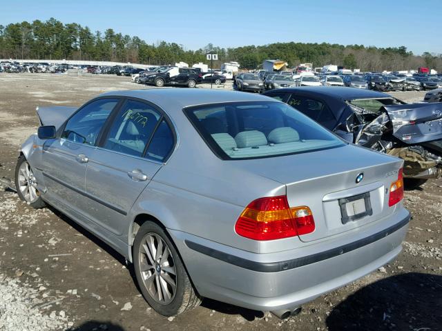 WBAEW53443PN30819 - 2003 BMW 330 XI SILVER photo 3