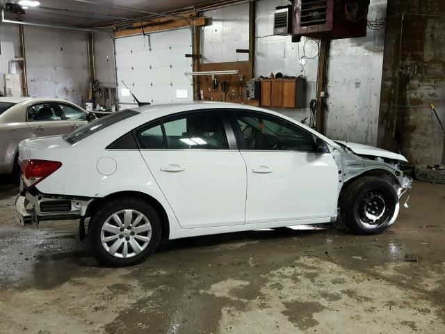 1G1PC5SH8B7271350 - 2011 CHEVROLET CRUZE LS WHITE photo 9