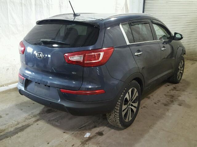 KNDPCCA28D7455313 - 2013 KIA SPORTAGE E BLUE photo 4