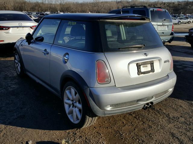 WMWRE33425TD90503 - 2005 MINI COOPER S SILVER photo 3