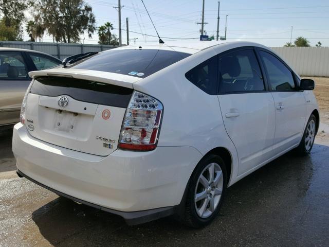 JTDKB20U383341968 - 2008 TOYOTA PRIUS WHITE photo 4