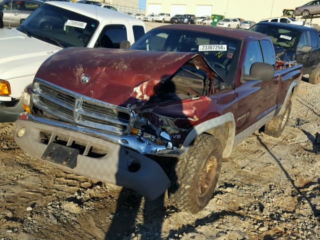 1B7GG22NXYS784993 - 2000 DODGE DAKOTA RED photo 2