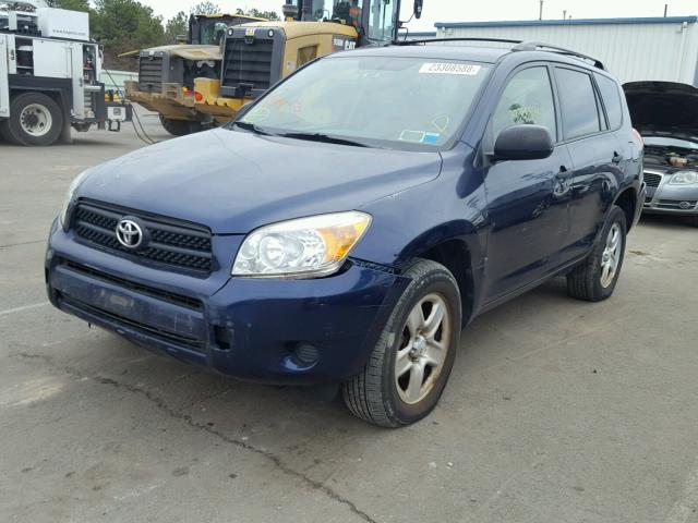 JTMBD35V765037402 - 2006 TOYOTA RAV4 BLUE photo 2