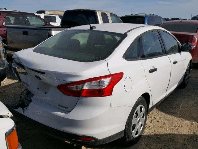 1FADP3E2XDL139376 - 2013 FORD FOCUS S WHITE photo 4