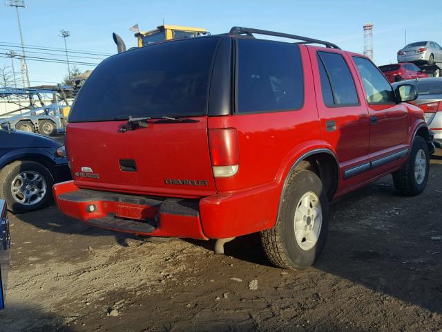 1GNDT13W5Y2316760 - 2000 CHEVROLET BLAZER RED photo 4