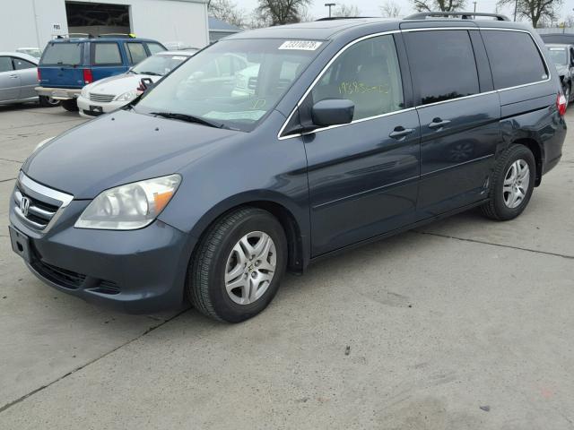 5FNRL38605B029189 - 2005 HONDA ODYSSEY EX BLUE photo 2